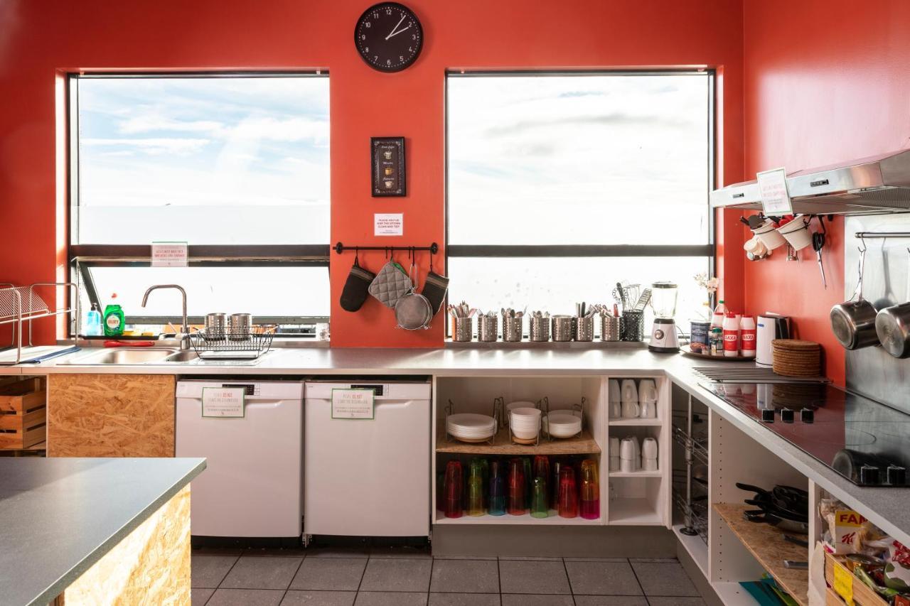 Vibrant Iceland Hostel ฮาฟนาร์ฟโยร์ดัวร์ ภายนอก รูปภาพ