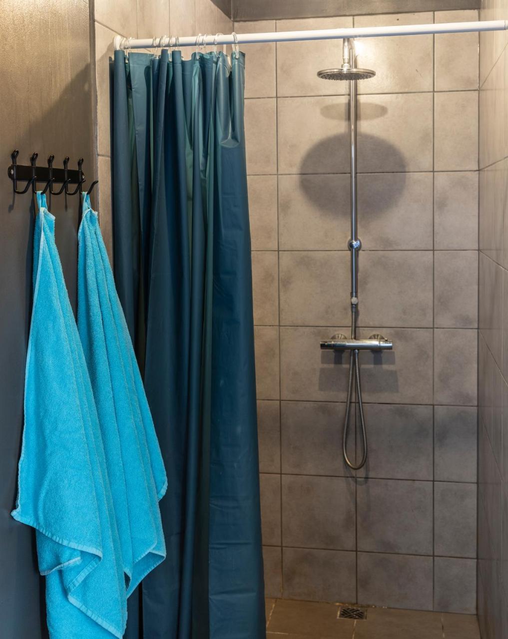 Vibrant Iceland Hostel ฮาฟนาร์ฟโยร์ดัวร์ ภายนอก รูปภาพ