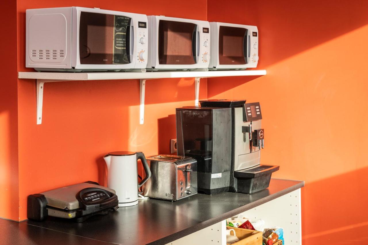 Vibrant Iceland Hostel ฮาฟนาร์ฟโยร์ดัวร์ ภายนอก รูปภาพ